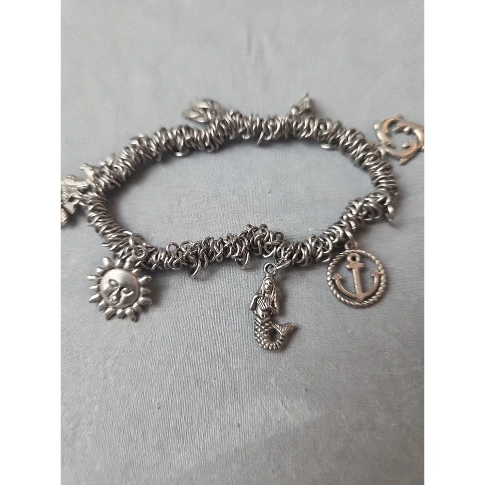 Thick 8 Charm Bracelet Stretchy Nautical